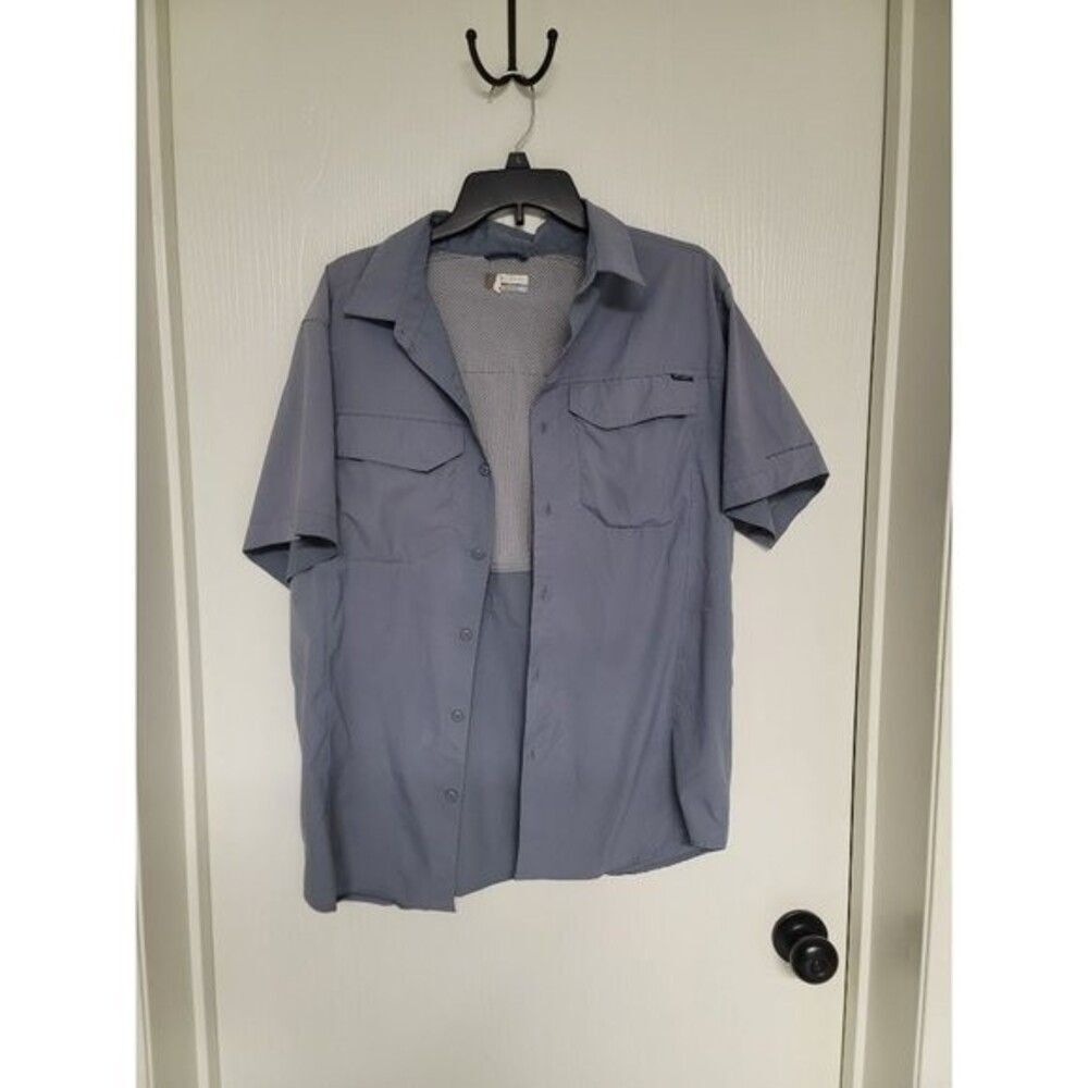 ~ mens grey full button up columbia shirt - size M